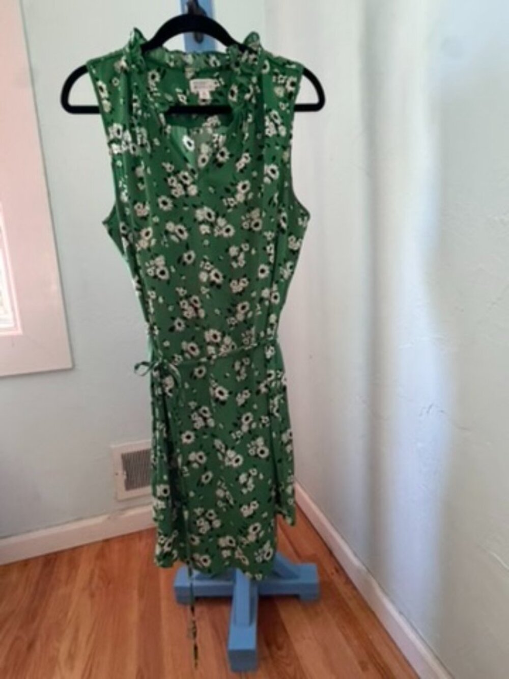 Market & Spruce Green Floral Sleeveless Ruffle Neck Tie Waist Dress